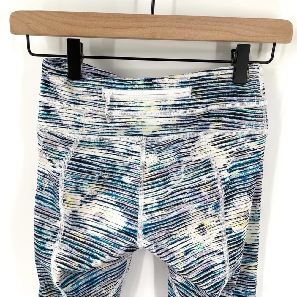 Lululemon Blurry Belle Stripe True Self Crop Leggings - Preloved - Picture 5 of 8
